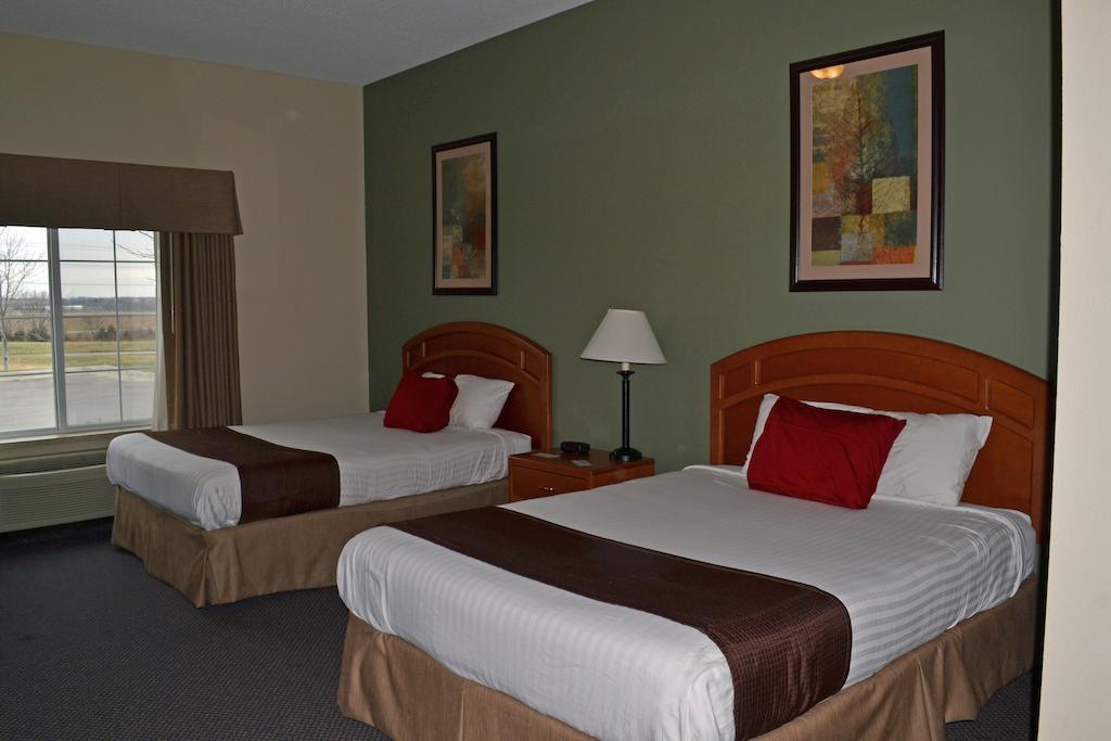 Paola Inn And Suites Δωμάτιο φωτογραφία